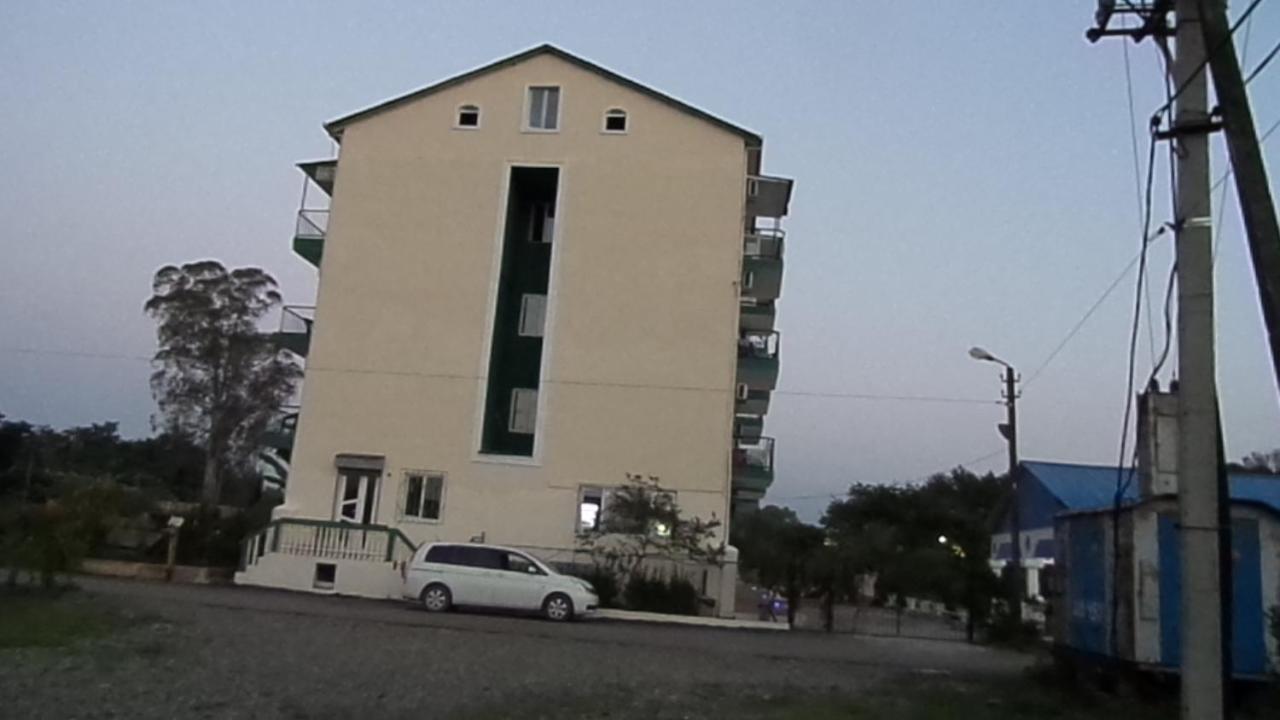 Saba Hotell Sjekhvetili Eksteriør bilde